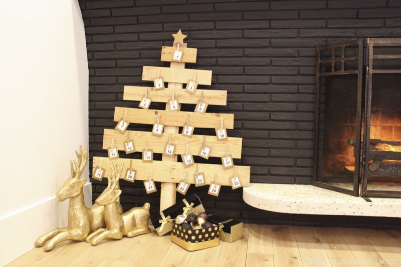 Calendario de Adviento hecho con palés