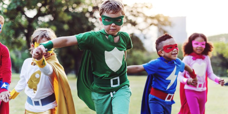 Disfraz infantil de héroes