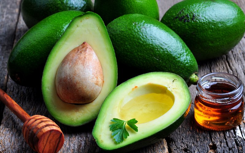 Mascarilla casera de aguacate