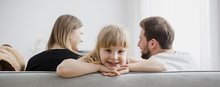 Miento, por lo tanto soy progenitor: ¿Por qué mentimos a nuestros hijos y cómo les afecta?